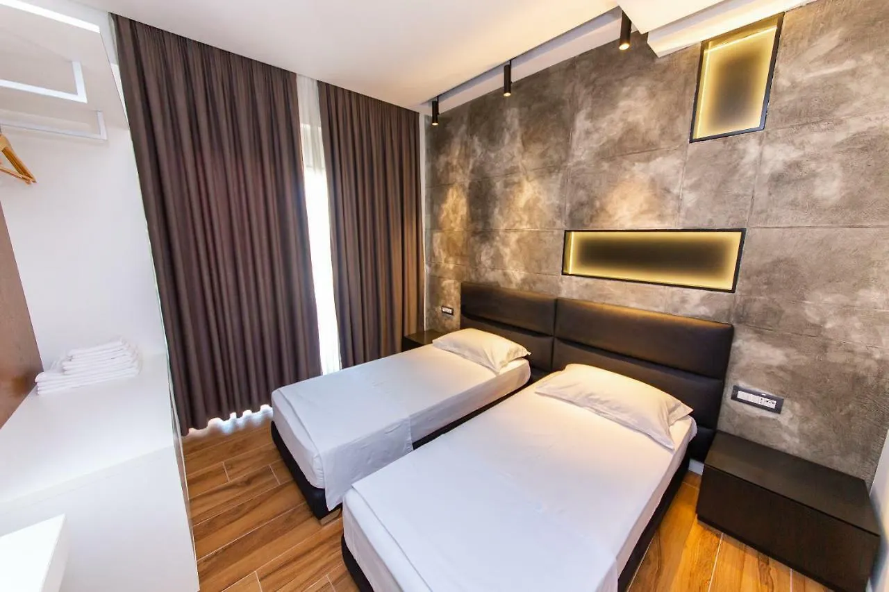 Inada Hotel Ksamil