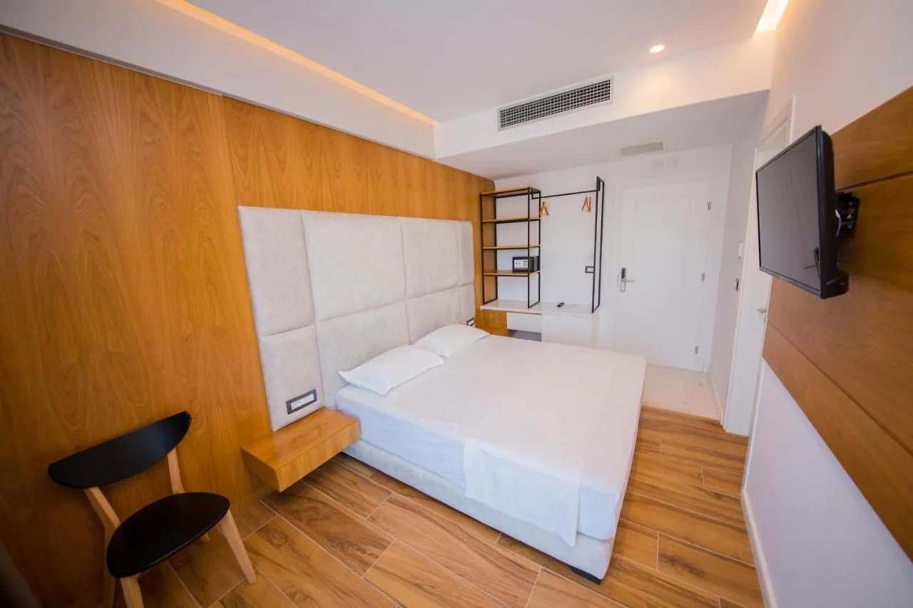 Inada Hotel Ksamil